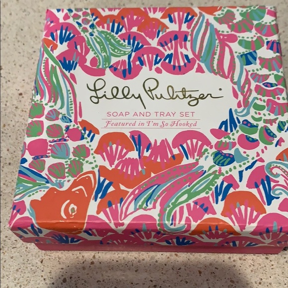 Lilly Pulitzer Other - Lilly Pulitzer soap dish